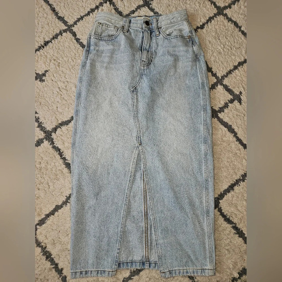 Madewell maxi length skirt in merrimon wash size 24 - Picture 2 of 6